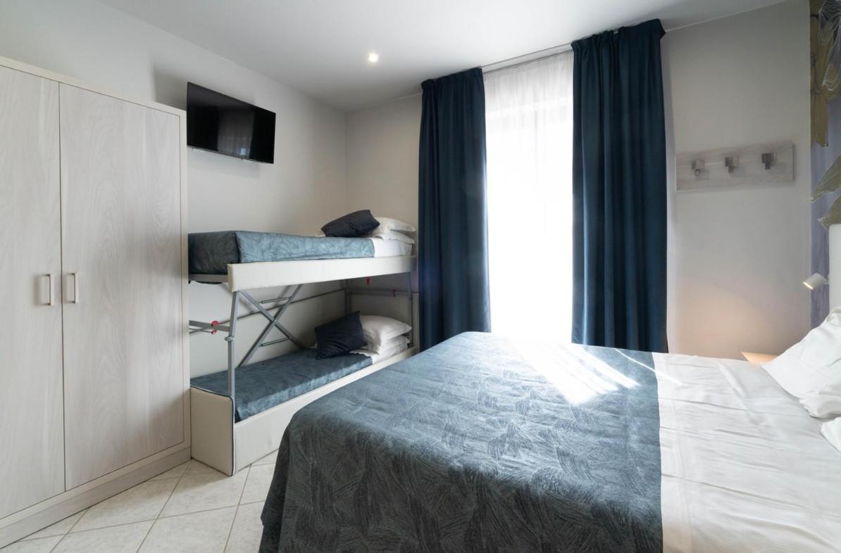 Hotel Sirio Camaiore Bagian luar foto