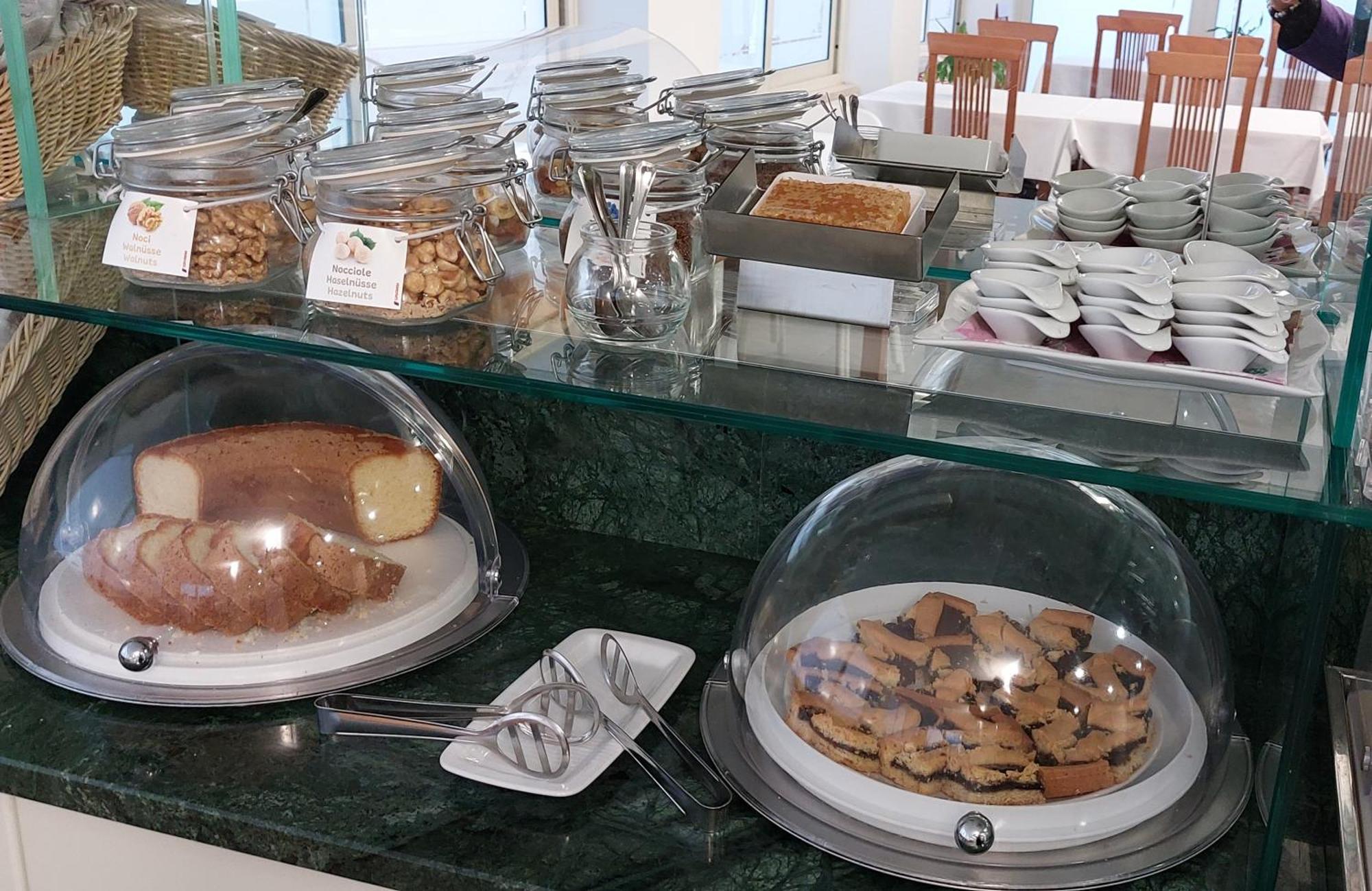 Hotel Sirio Camaiore Bagian luar foto